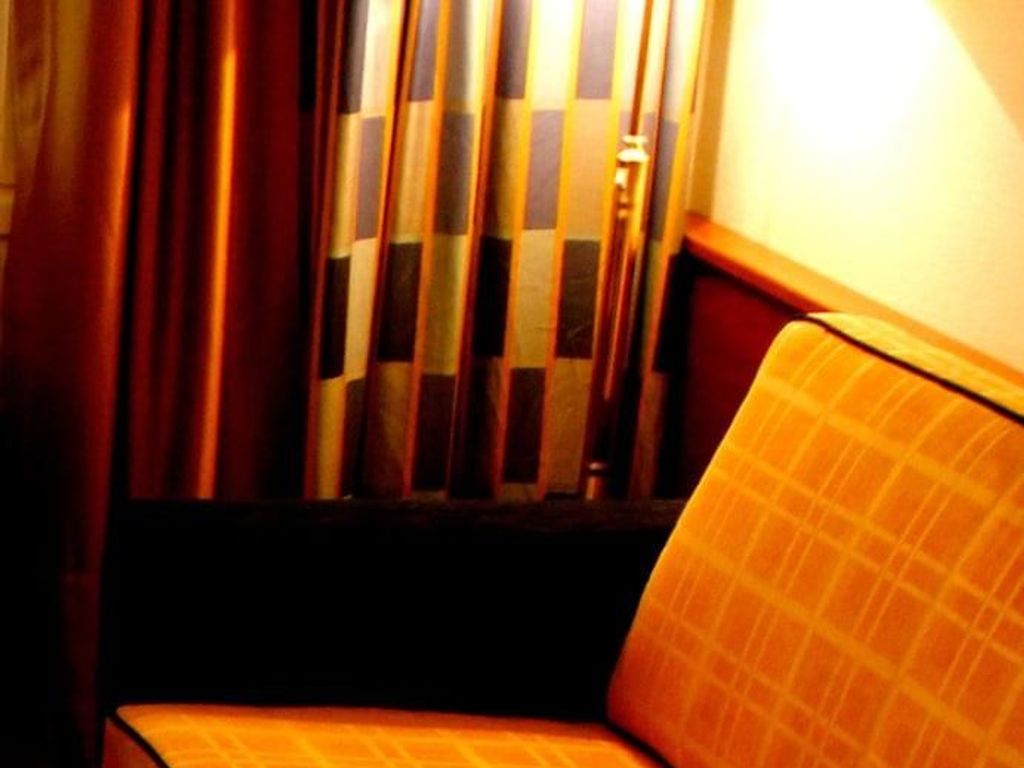 City Hotel