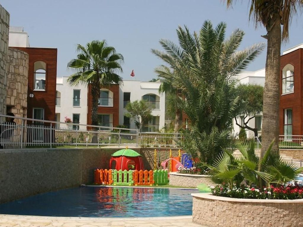 The Luvi Hotel – All Inclusive