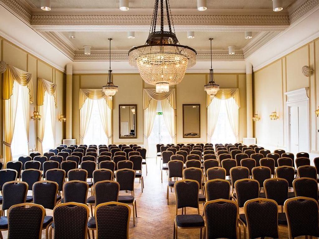 GRAND HOTEL ALINGSAS