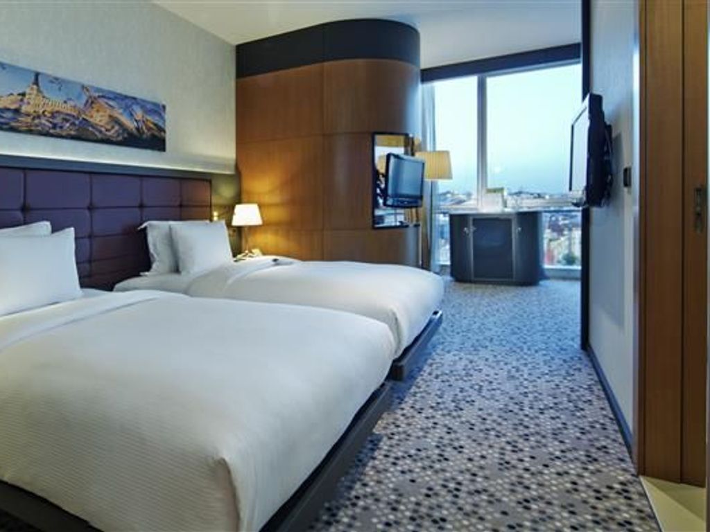 DoubleTree by Hilton Istanbul - Moda