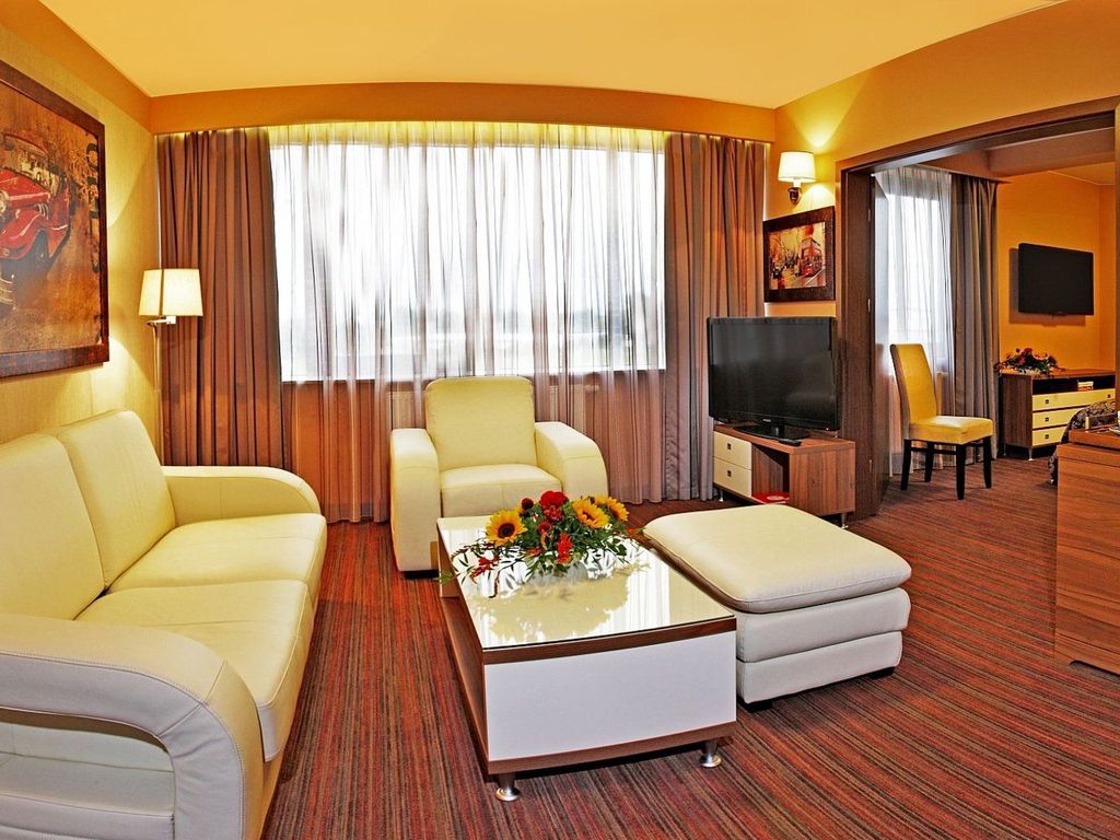 Haston City Hotel