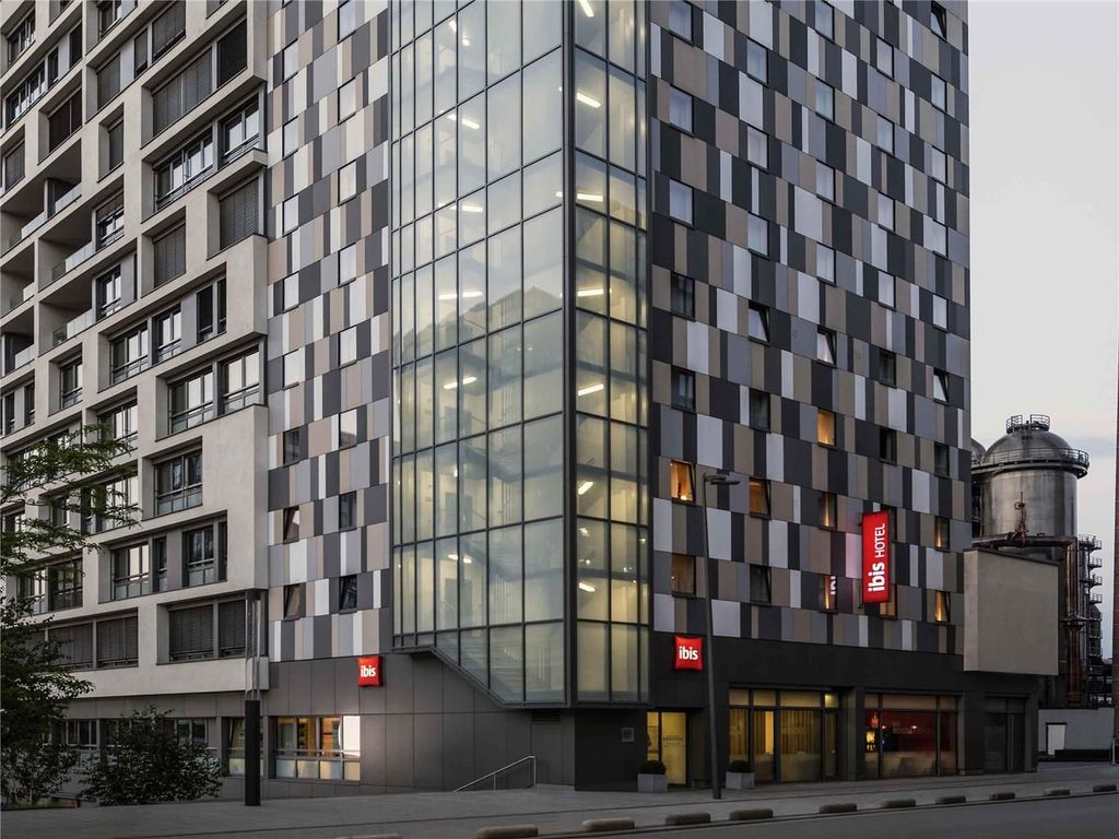 ibis Esch Belval