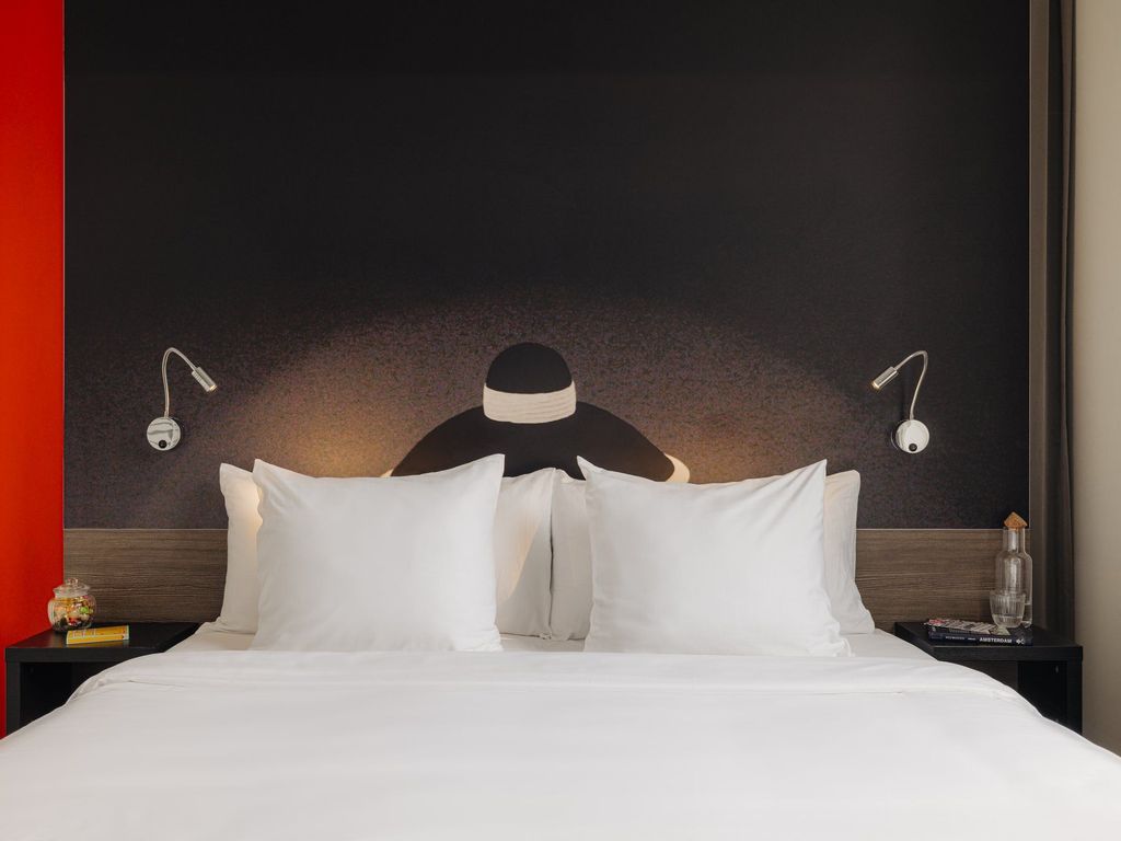 The Manor Amsterdam Leonardo Limited Edition