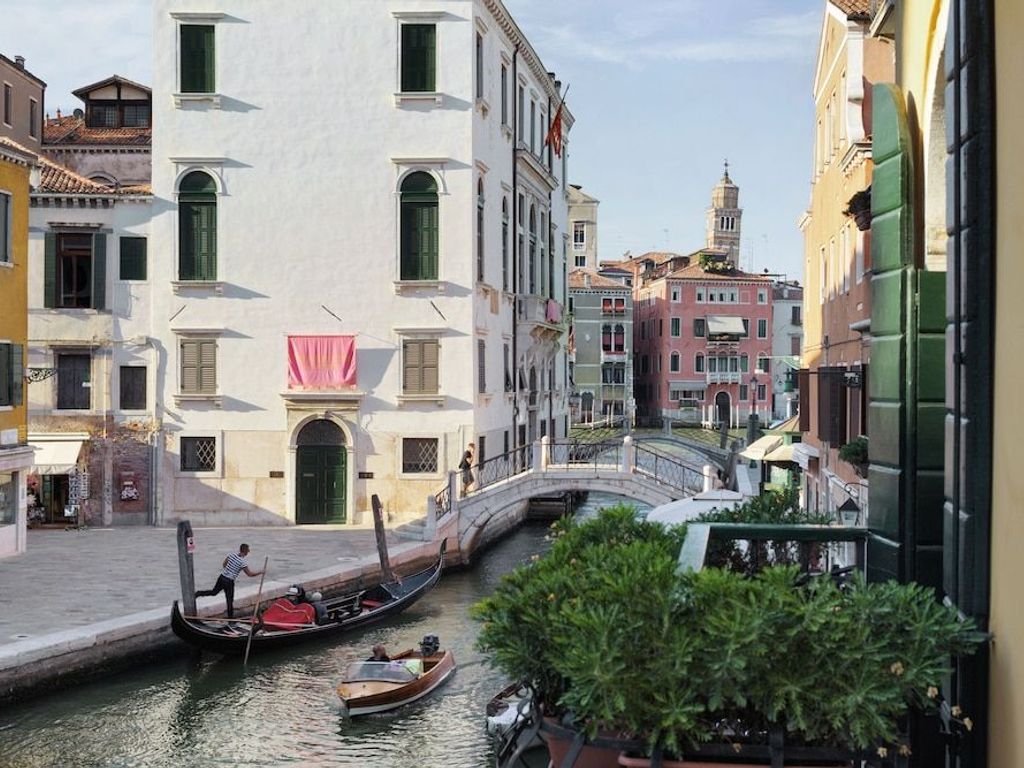 Hotel American Dinesen