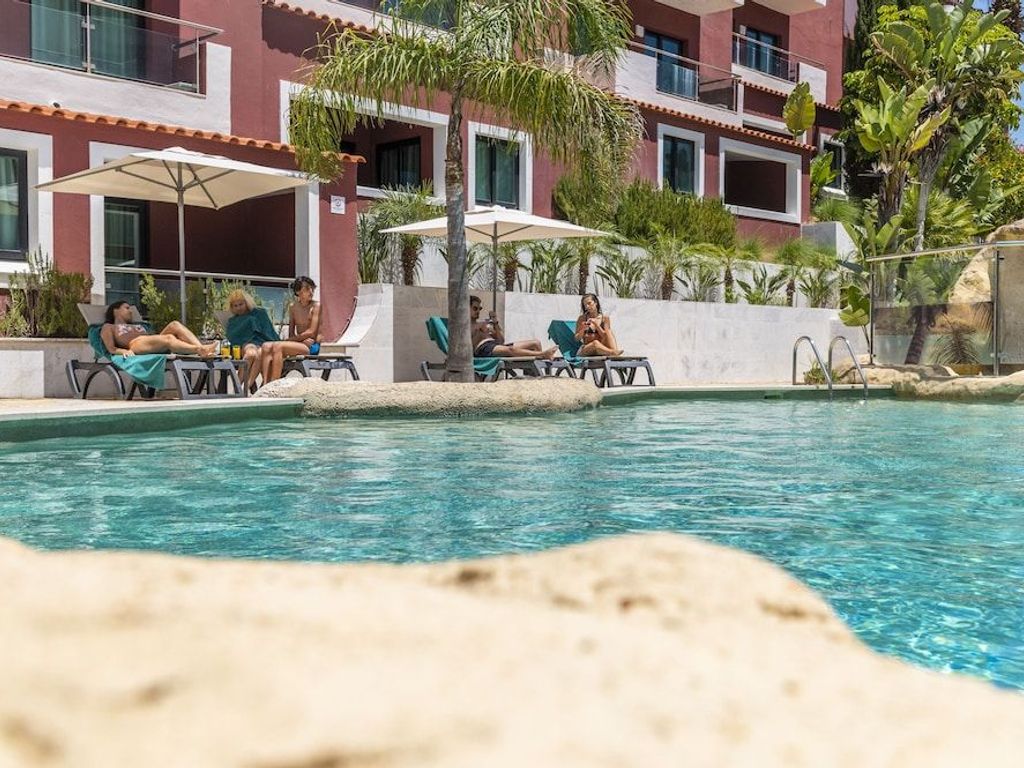 Topazio Vibe Beach Hotel & Apartments - Adults Friendly