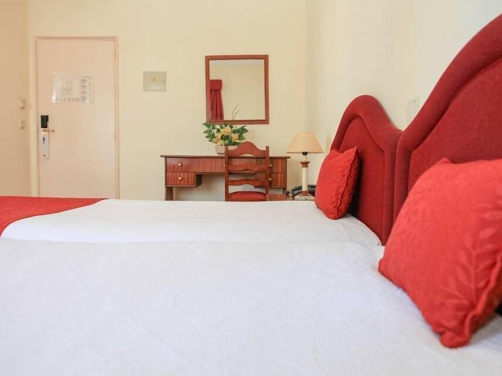 Baía Beach Hotel