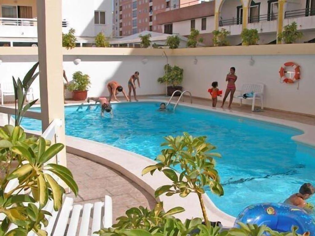 Aparthotel Calema Avenida Jardim