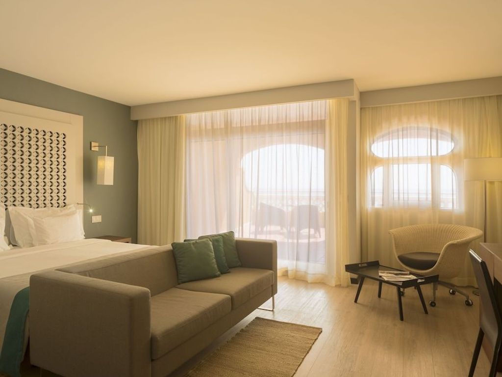 AP Oriental Beach - Adults Friendly