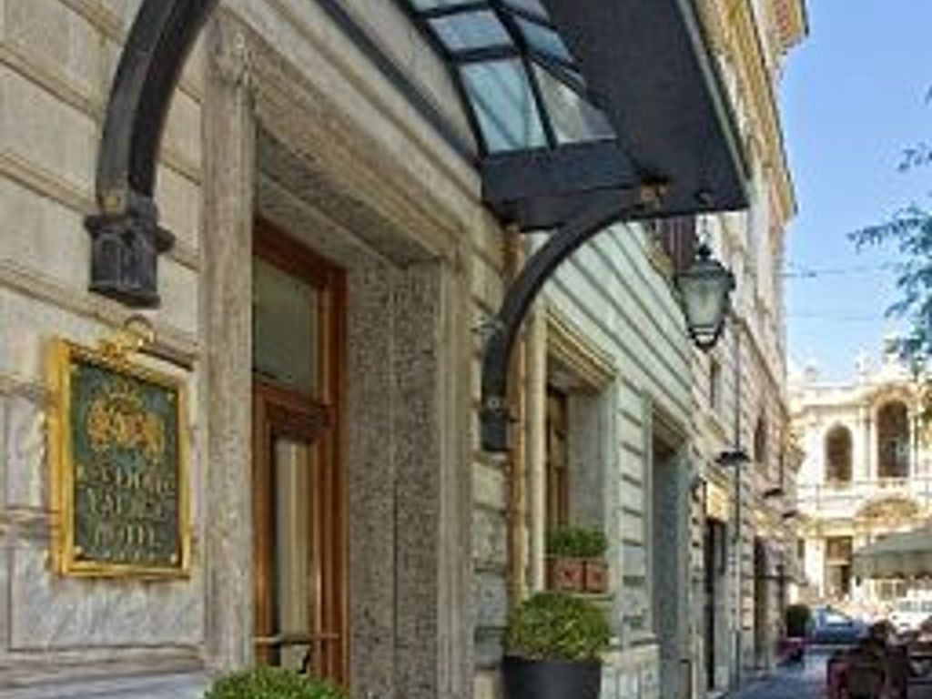 Mecenate Palace