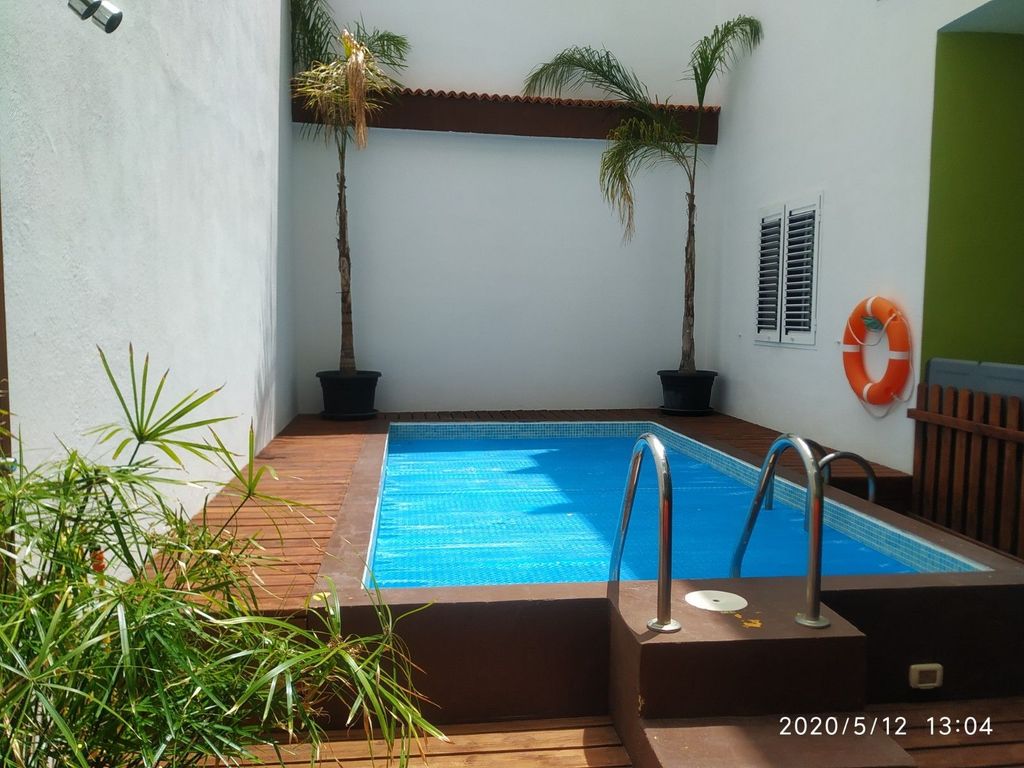 El Patio Apartamentos