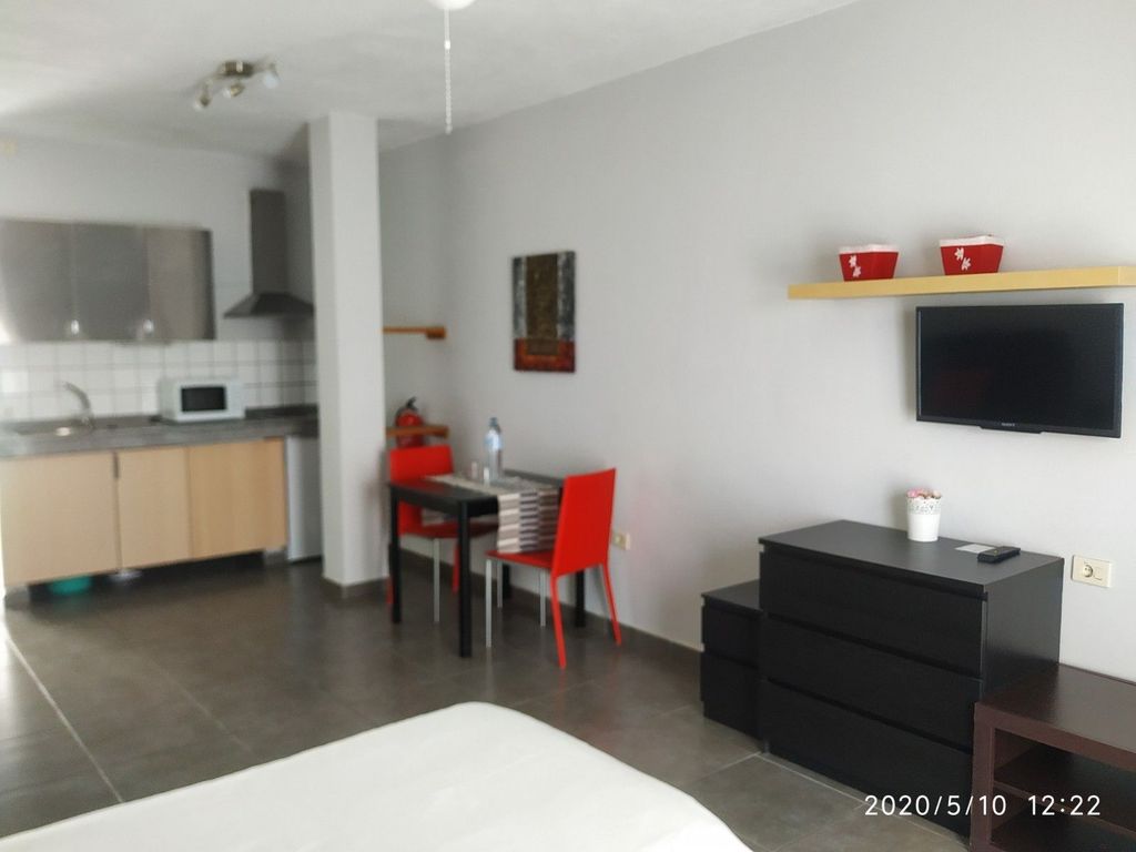 El Patio Apartamentos