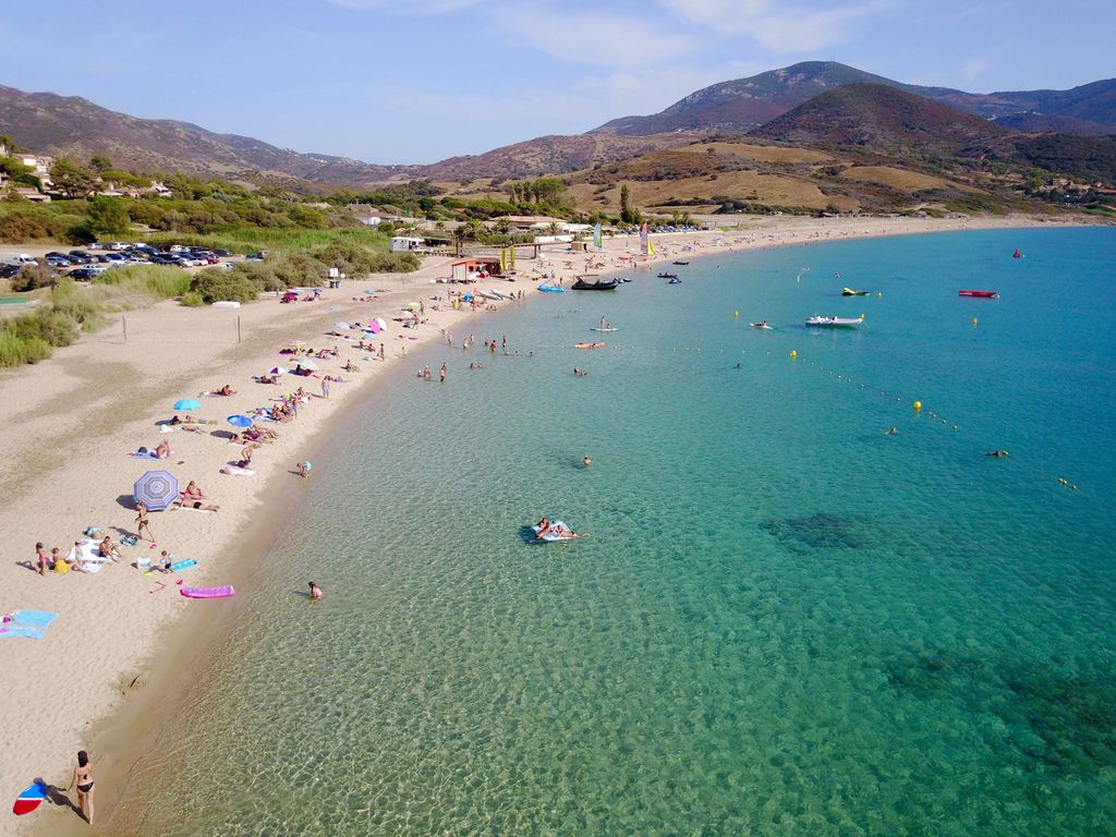 Marina Di Lava