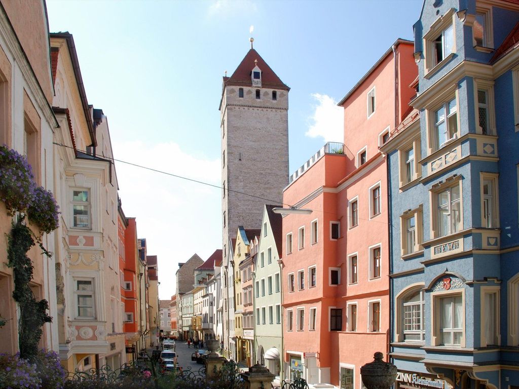Orphée Grosses Haus