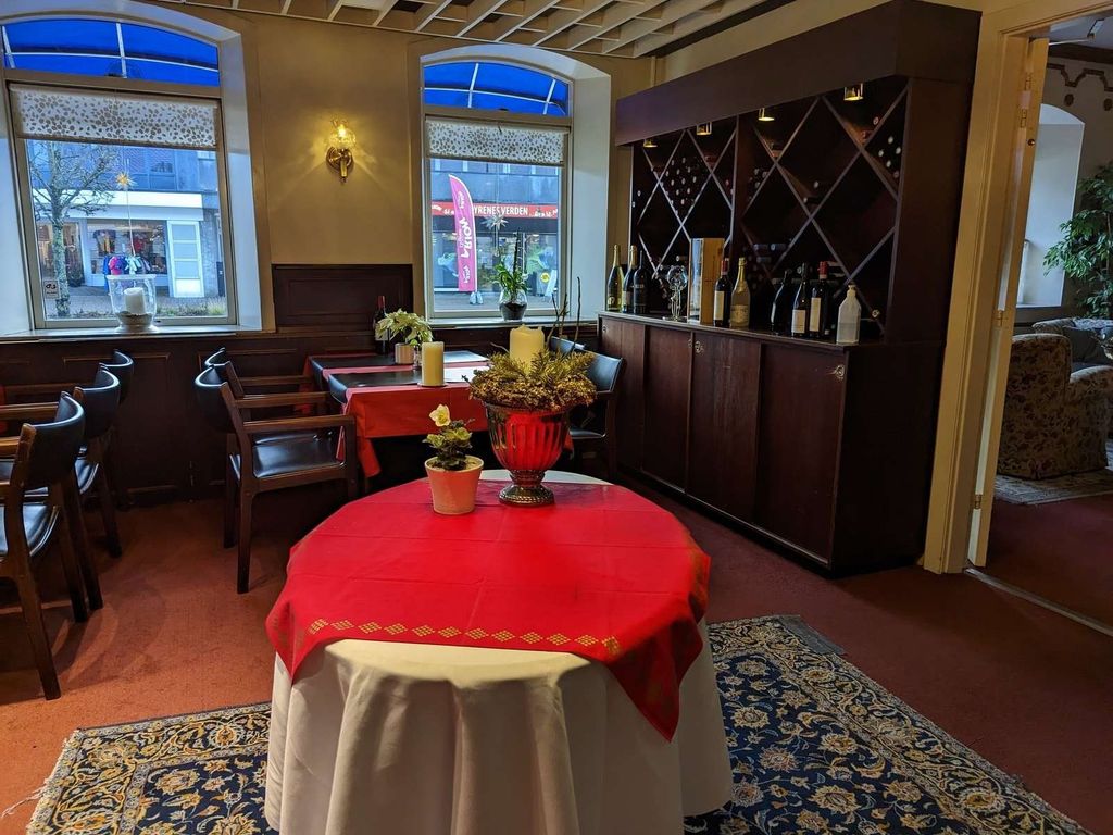 BECHS HOTEL