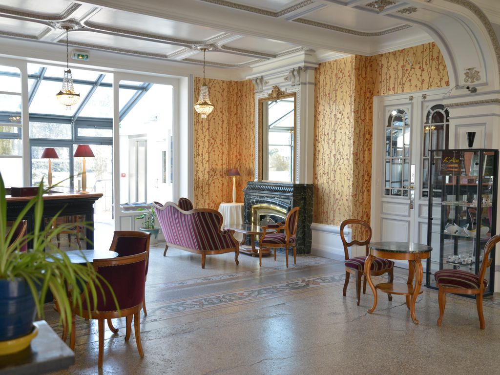 Bourg-en-Bresse Gare  Hôtel Terminus The Originals Boutique