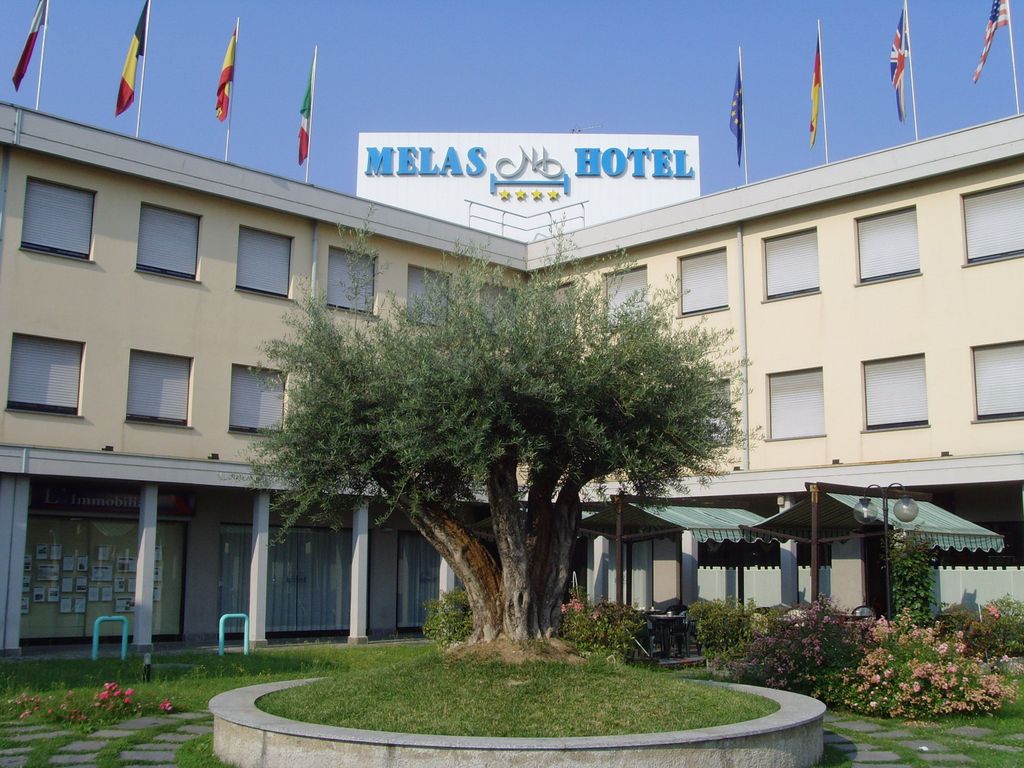Melas
