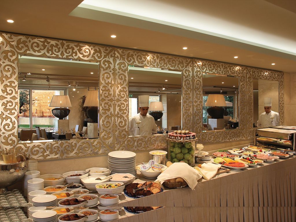 Divani Escape Adults Only