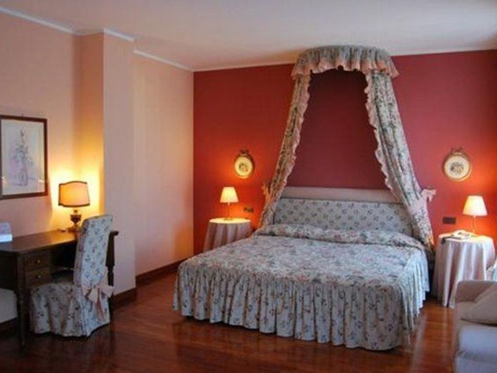Green Hotel