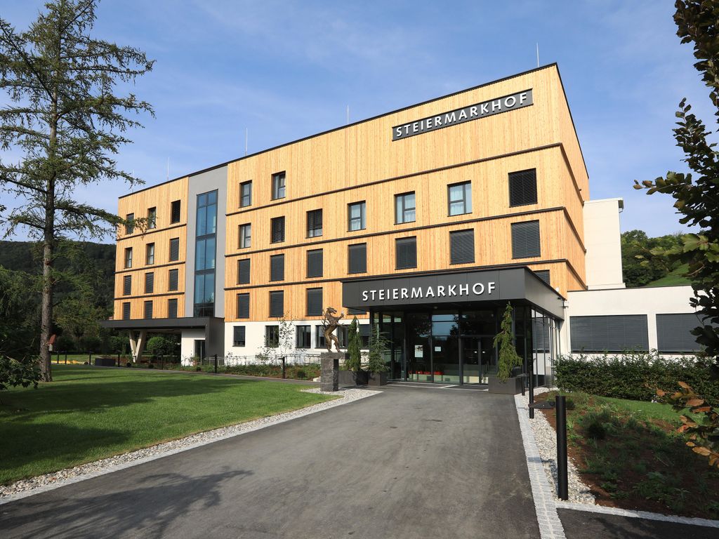 Steiermarkhof