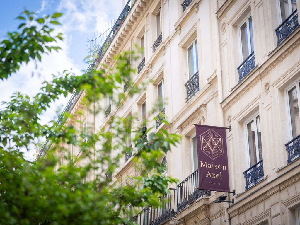 MAISON AXEL OPERA