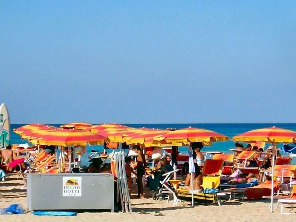 Helios Hotel