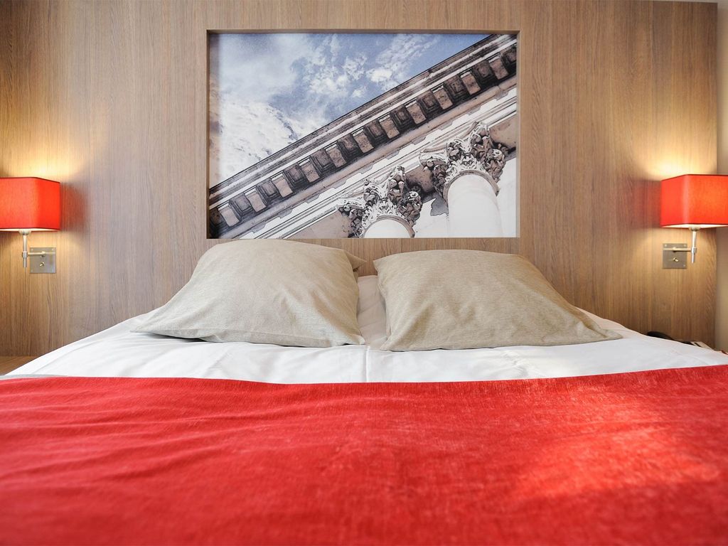 Residhome Paris Guyancourt