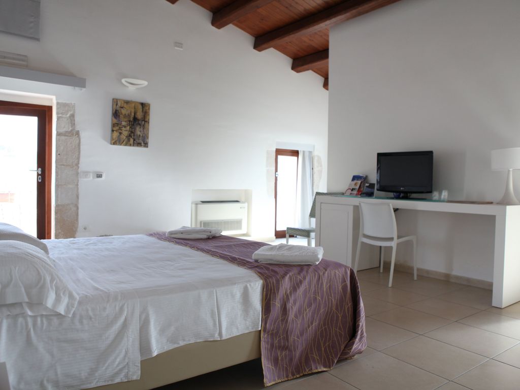 Relais du Silence Kalaonda Plemmirio Hotel