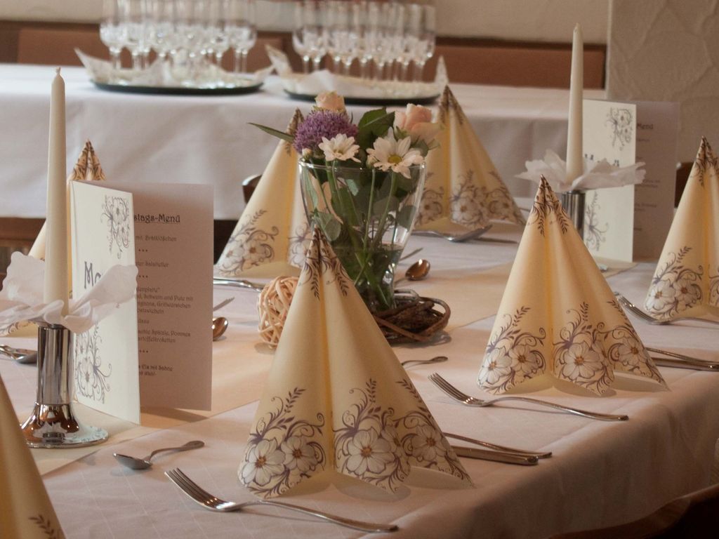 Zur Linde Gasthaus & Pension