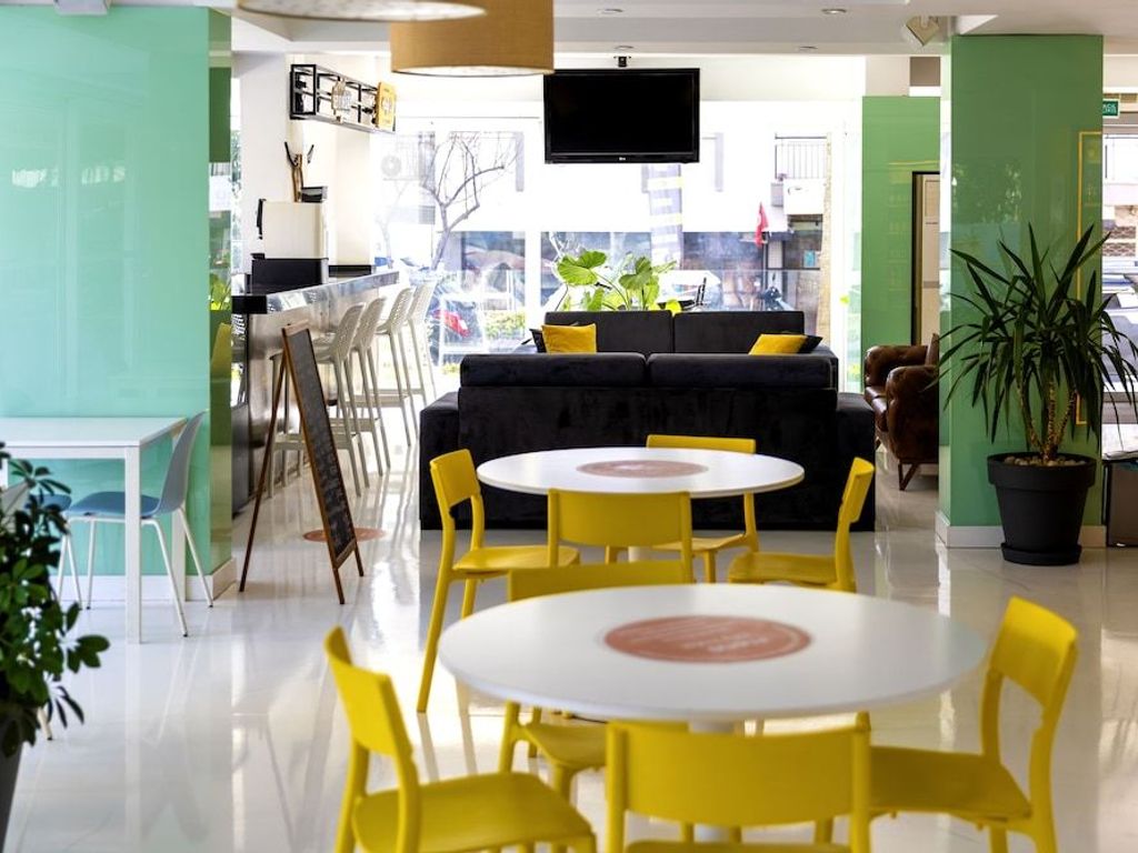 Mene City Hotel