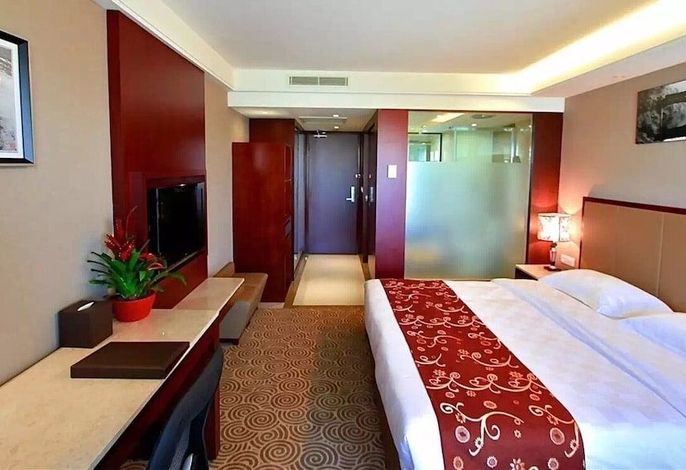 Huatian Chinagora Hotel