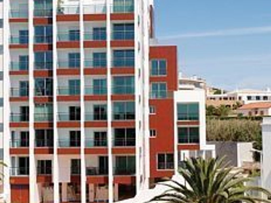 Villa Doris Suites