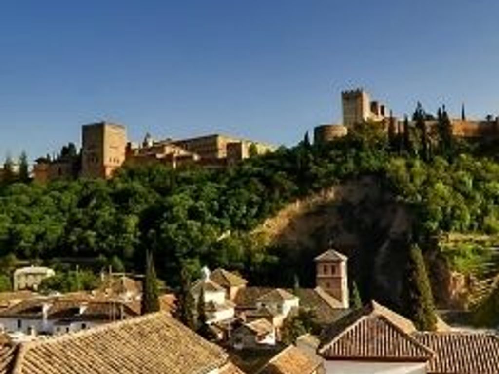 Alhambra Apartamentos