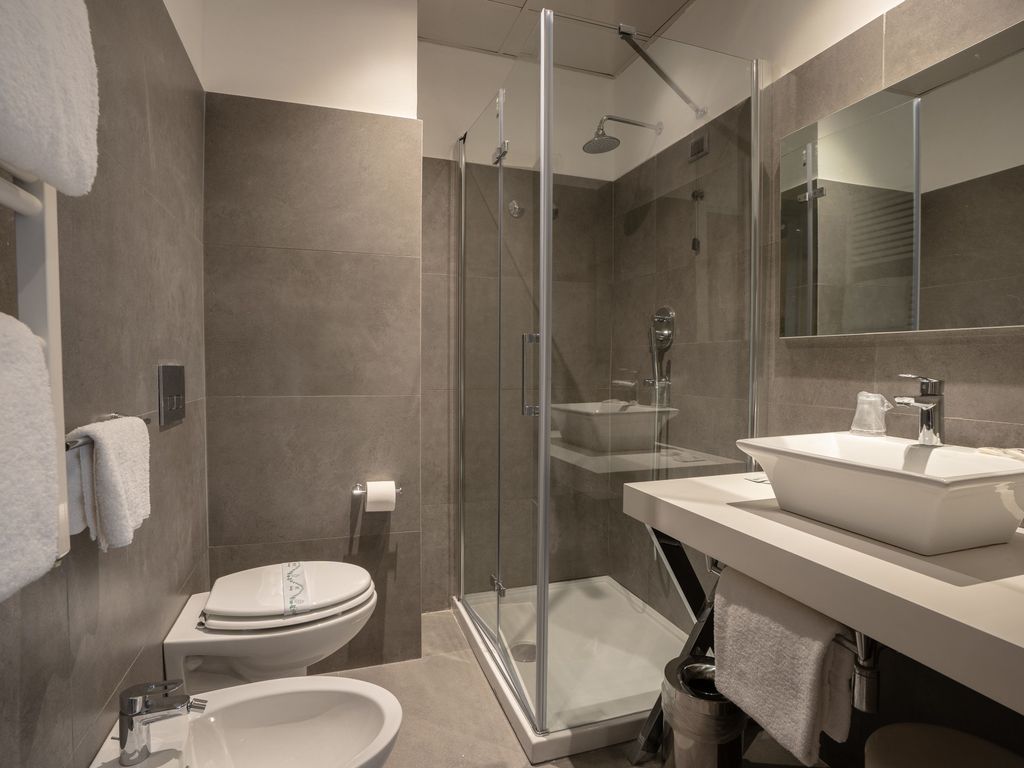 Poledrini Hotel