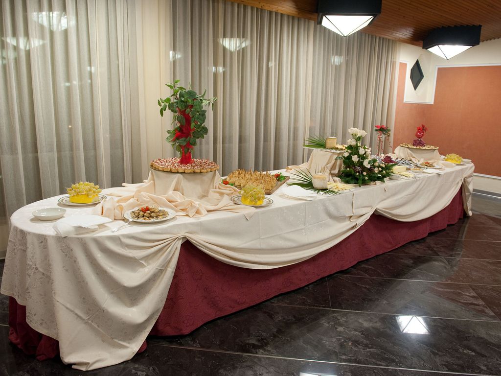 Valentino Hotel