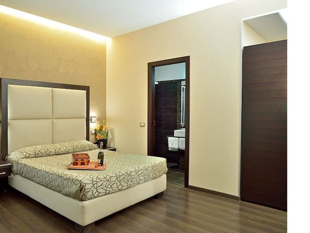Catone District Hotel