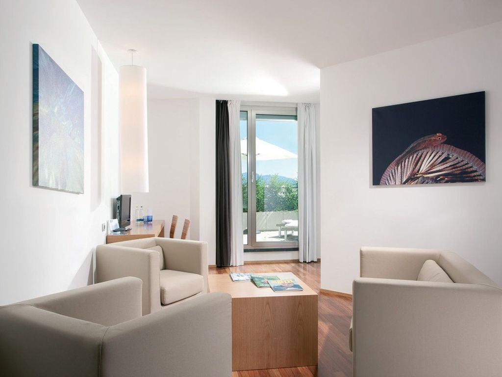 Sea Art Hotel