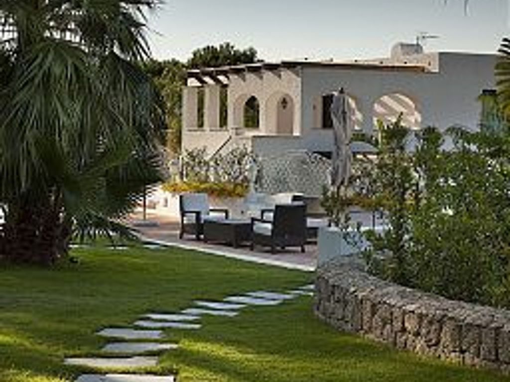 Garden & Villas Resort