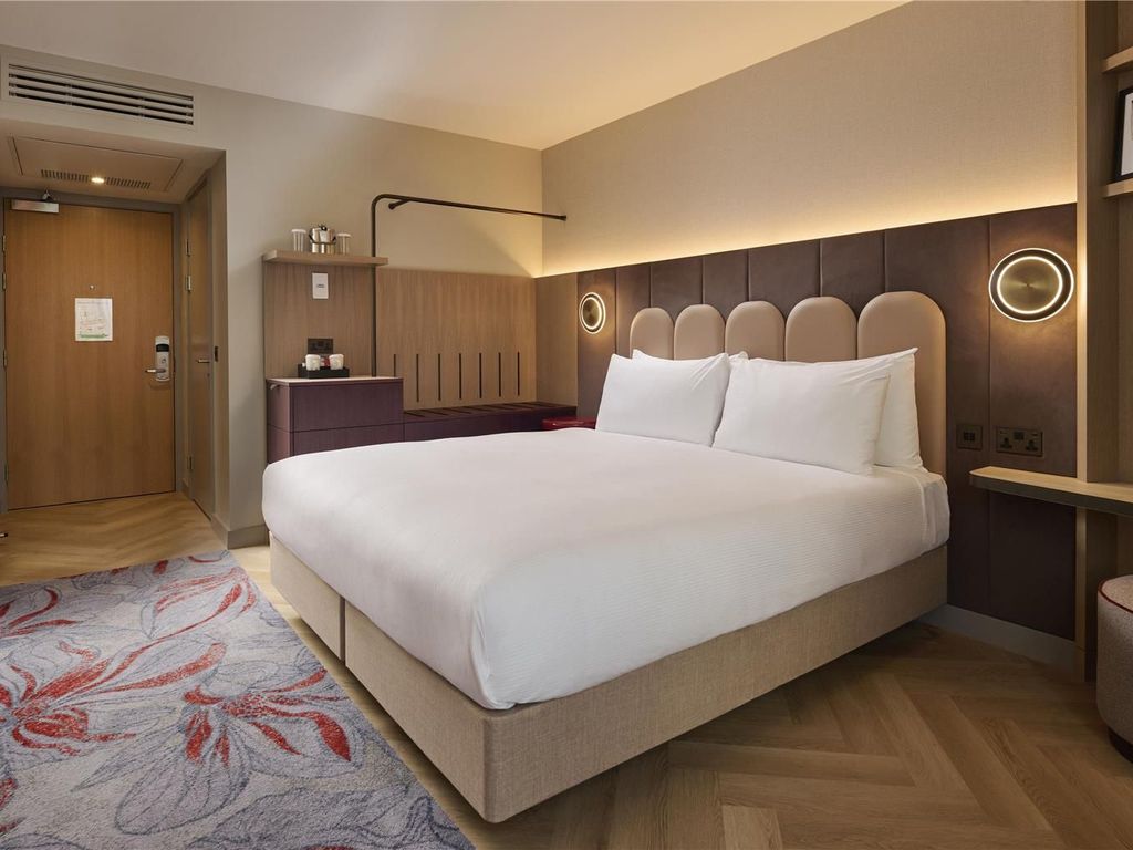 DoubleTree by Hilton London - Tower of London