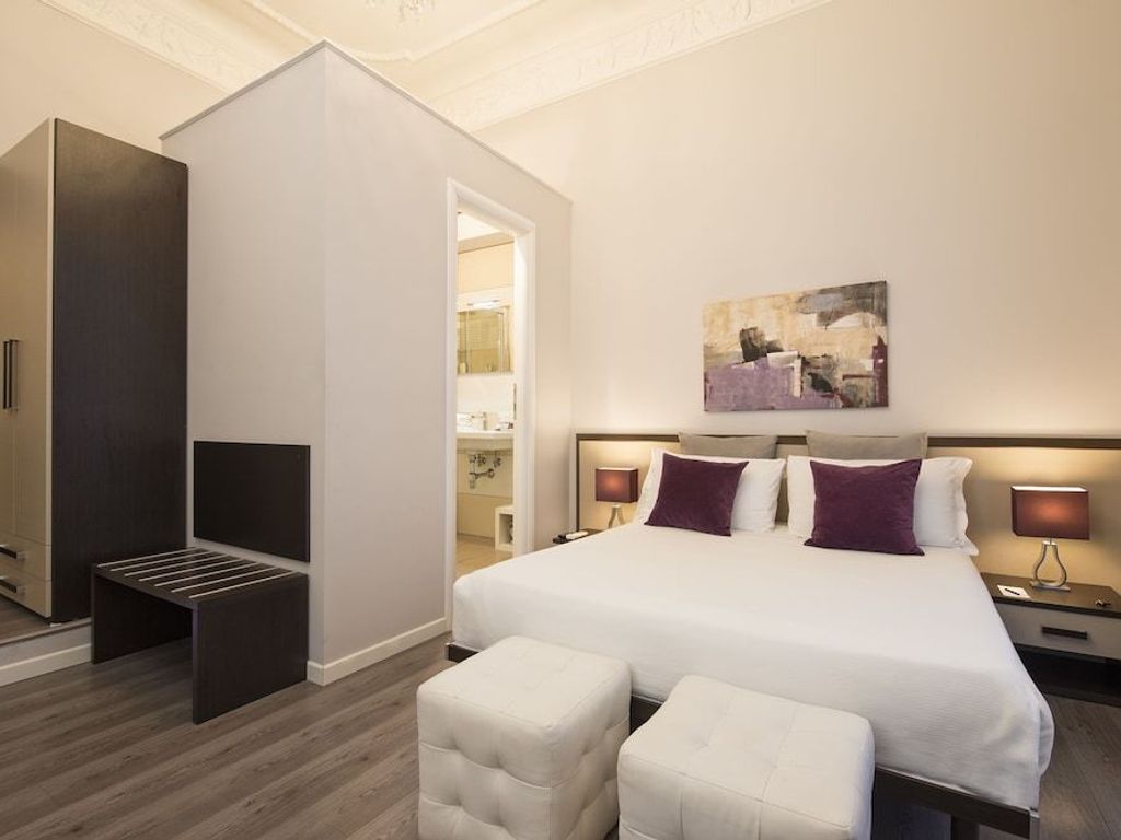Arenula Suites