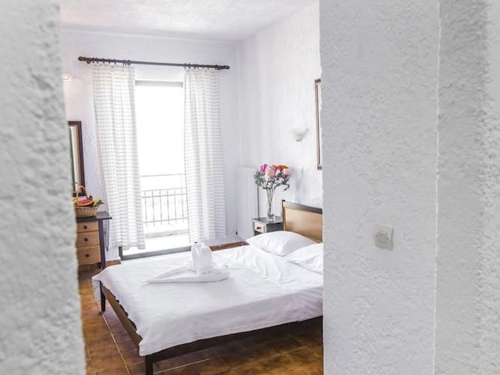 Creta Residence