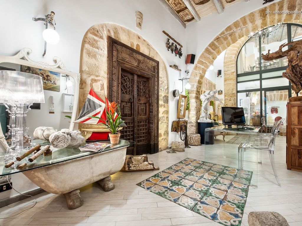 Porta di Castro B&B