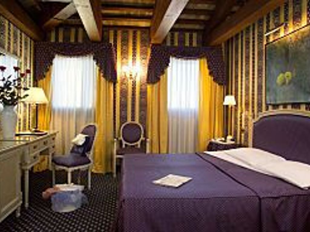 Relais Piazza San Marco
