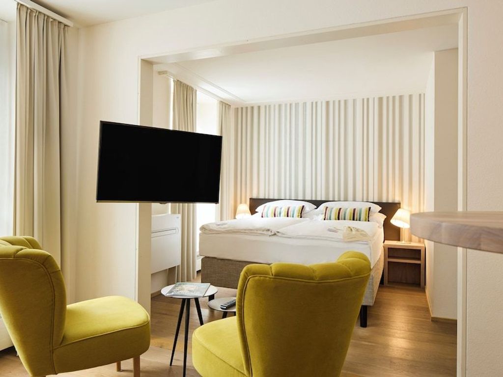 PLATZHIRSCH ZÜRICH - Downtown Boutique Hotel & Sushi Lounge