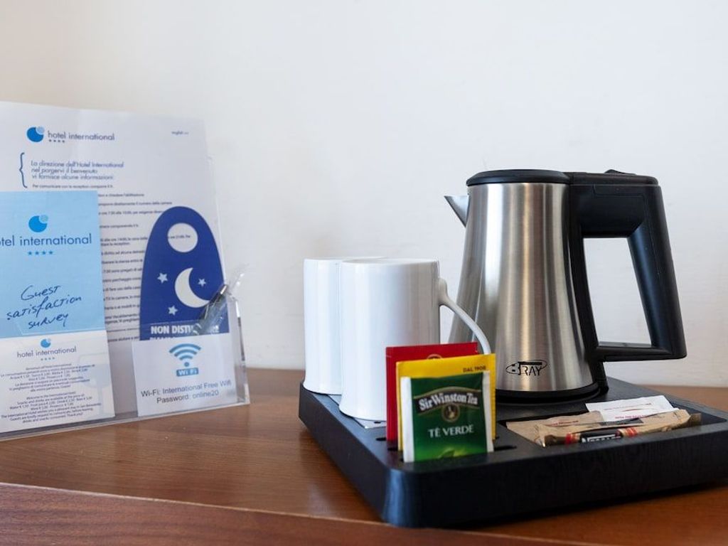International Hotel & Suite