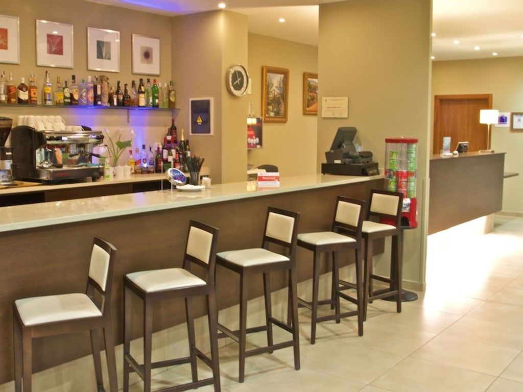 Holiday Inn Express CAMPO DE GIBRALTAR - BARRIOS by IHG