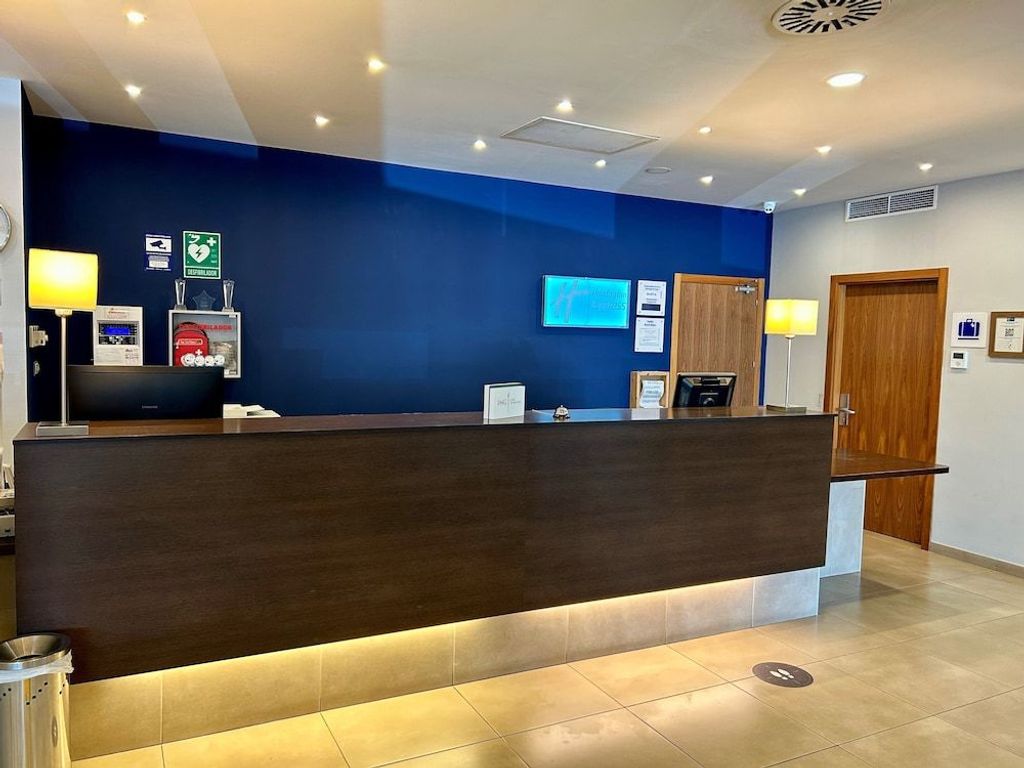 Holiday Inn Express CAMPO DE GIBRALTAR - BARRIOS by IHG