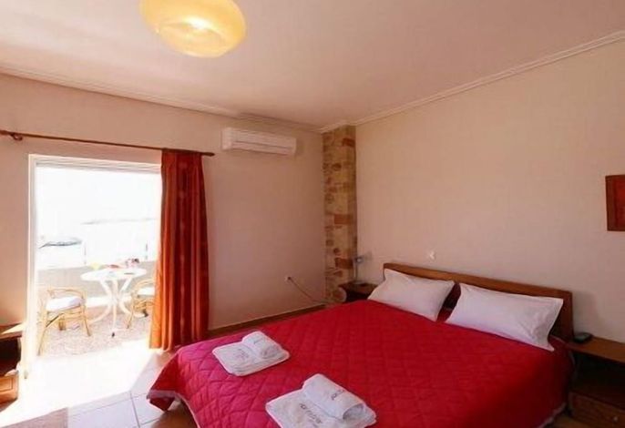 Aktaion Hotel