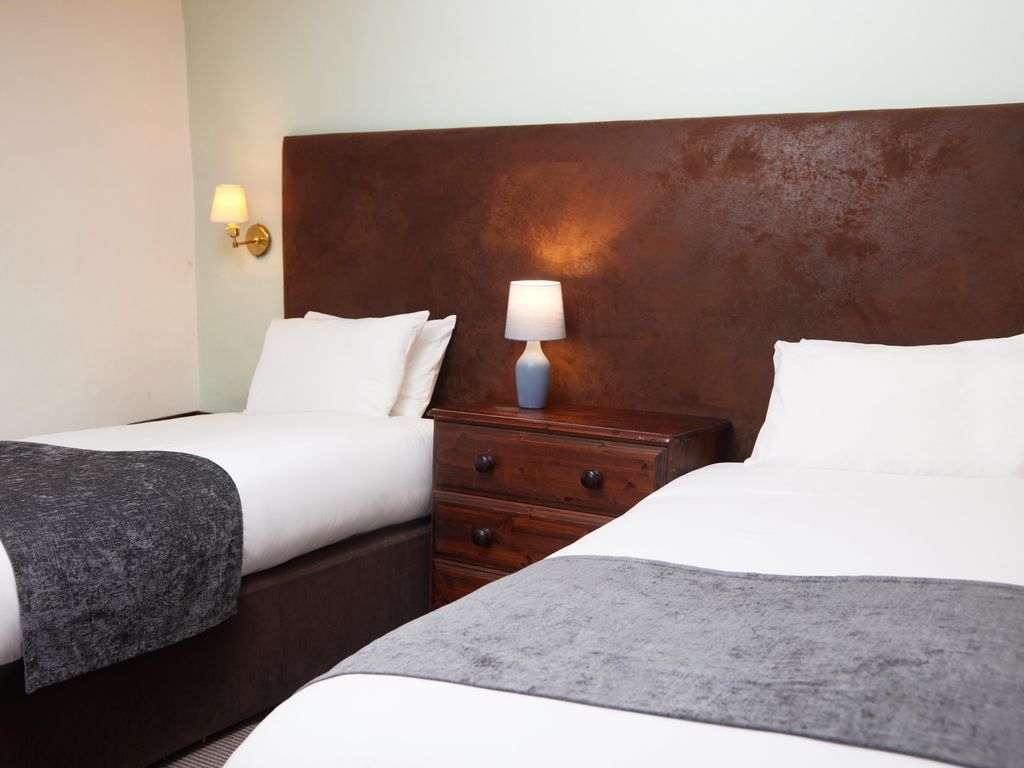Bull Hotel Halstead by Greene