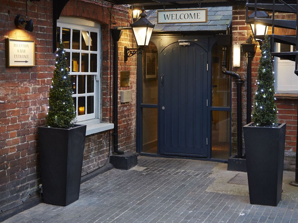 Bull Hotel Halstead by Greene