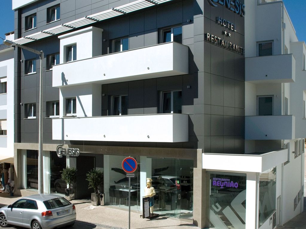 Hotel Genesis